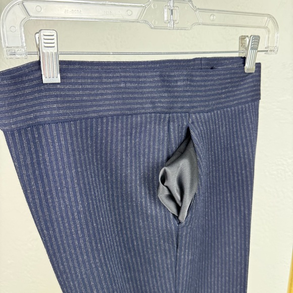 Theory Talbert Fairfield Knit Wide Leg Pinstripe Trousers Navy Blue Size M - Picture 4 of 9